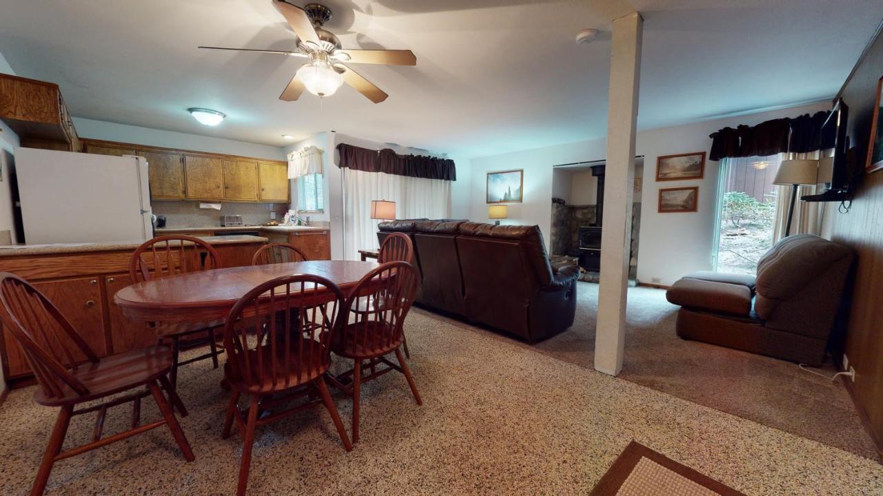 Mammoth Estates Deluxe 2 Bedroom Apartment